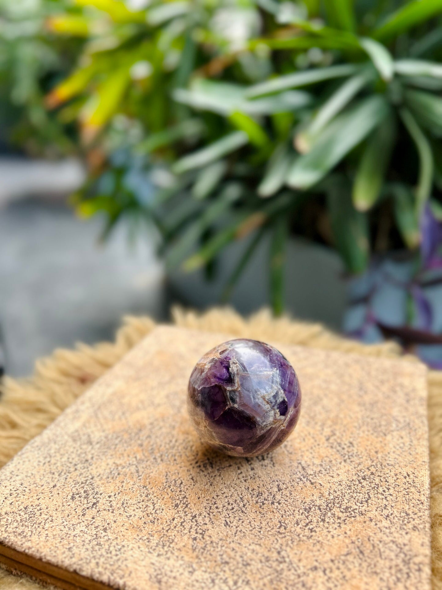 Amethyst Crystal Ball – Calm, Clarity & Spiritual Growth