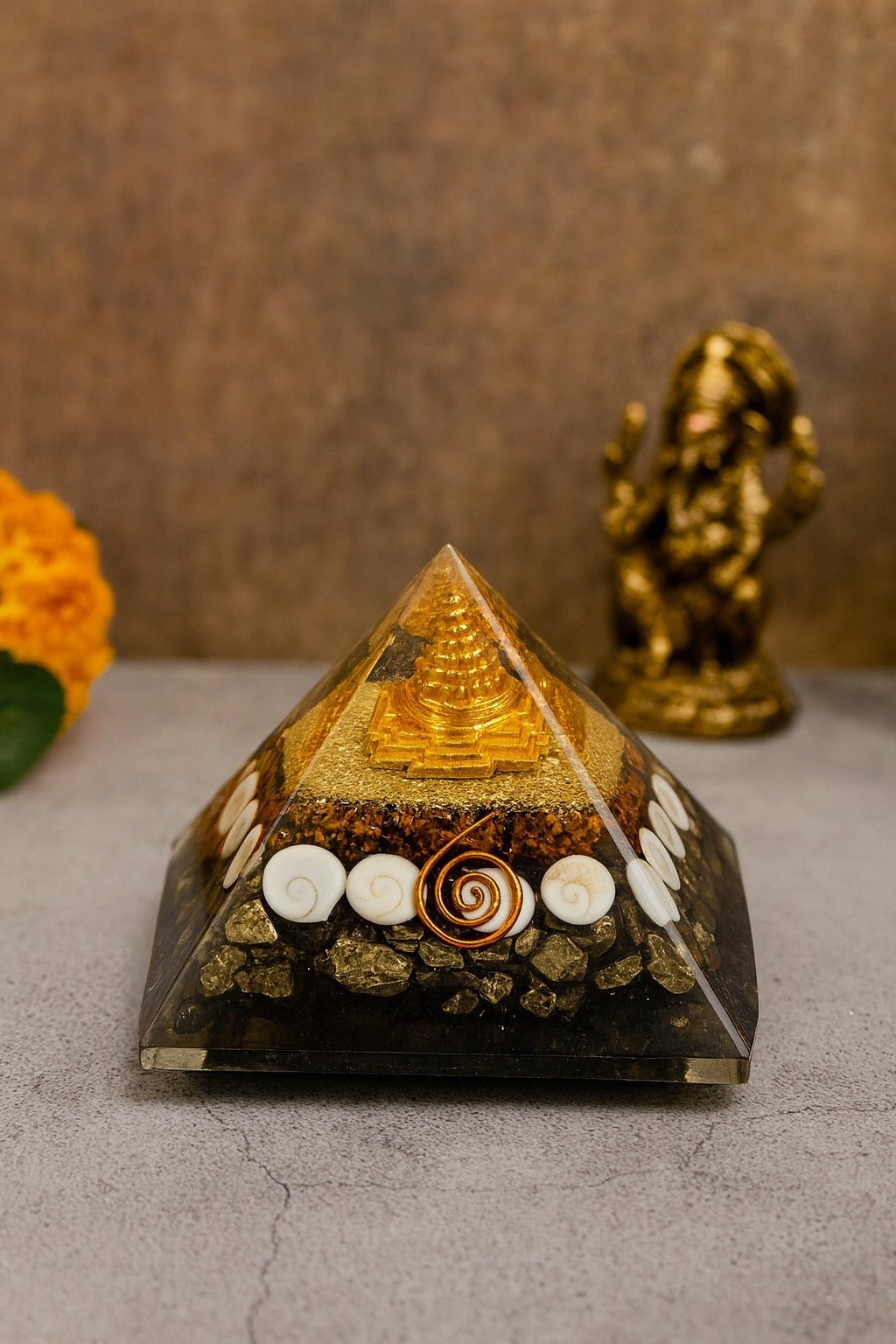 Laxmi Yantra Pyramid - Ankshaktiyaan by seemaa arora